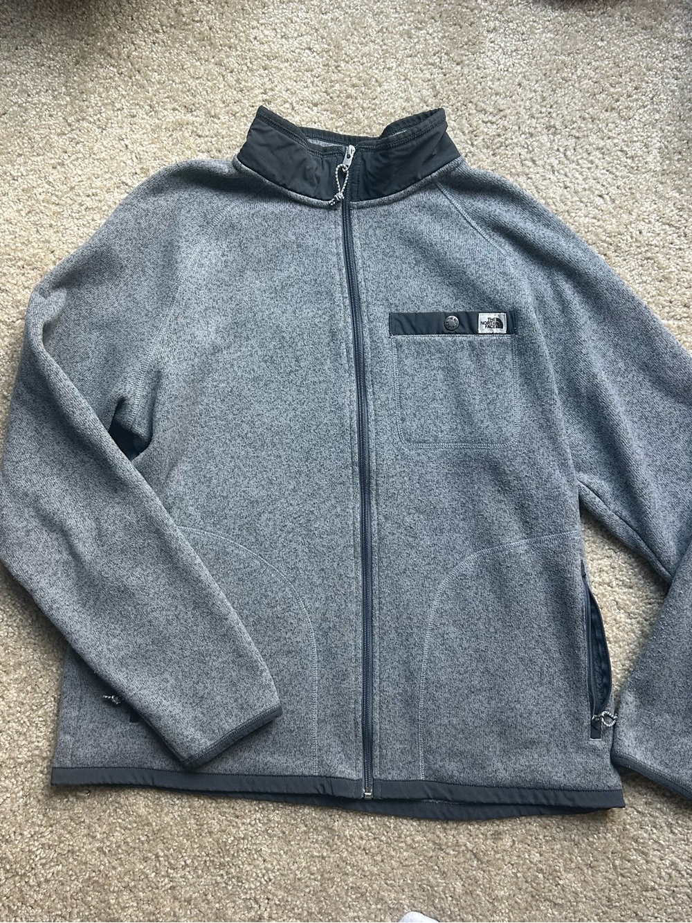 The North Face Men's Gray Full-Zip Lightweight Fleece Jacket